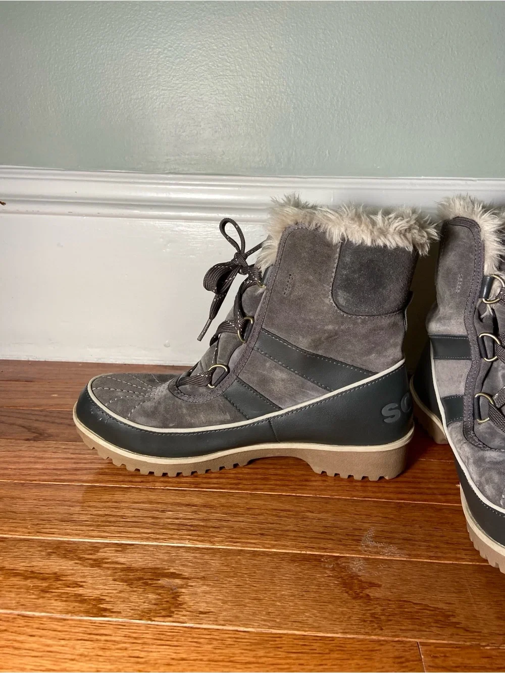 Sorel Tivoli Winter Boots